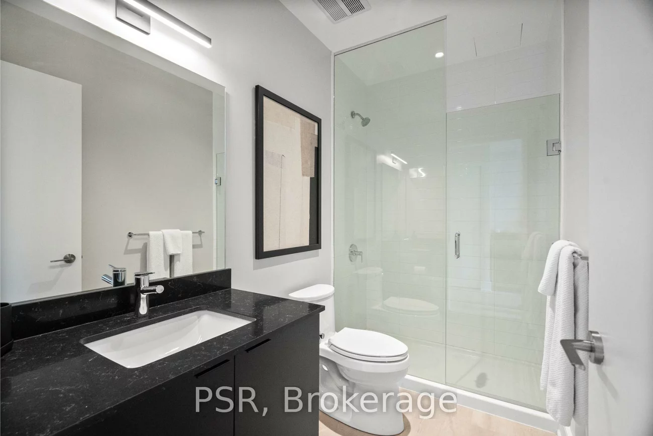 200, Deerfield, Central Newmarket, Newmarket