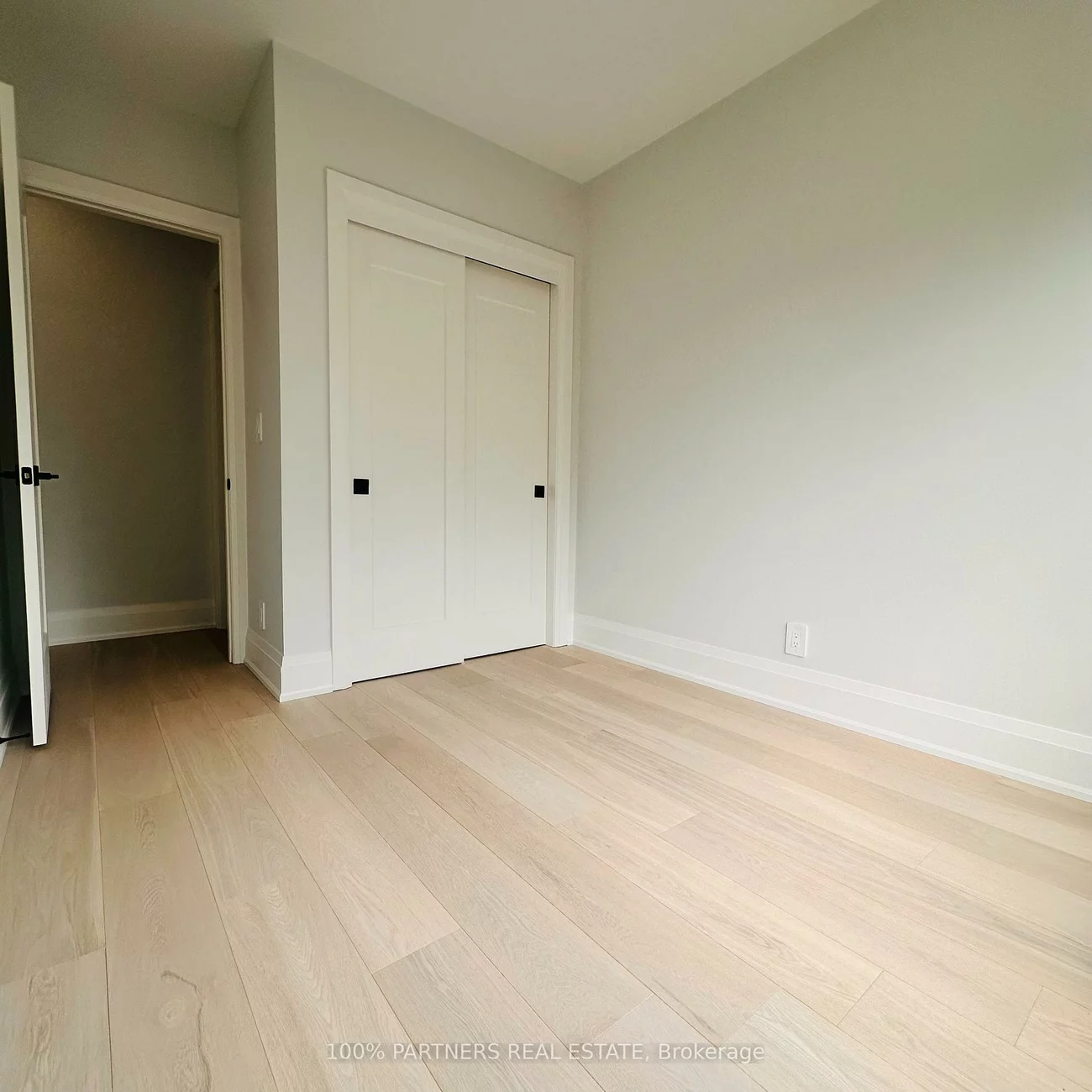 59, Charles, Central Newmarket, Newmarket