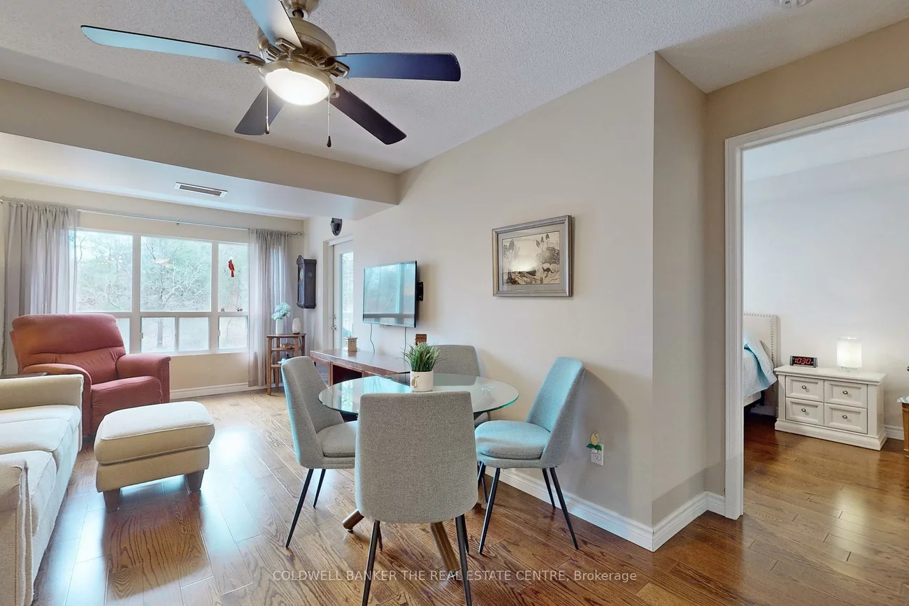900, Bogart Mill, Gorham-College Manor, Newmarket