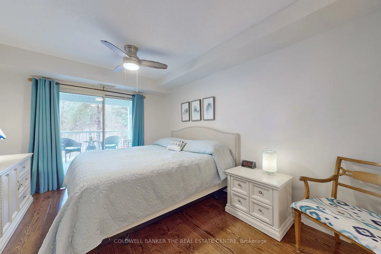 900, Bogart Mill, Gorham-College Manor, Newmarket
