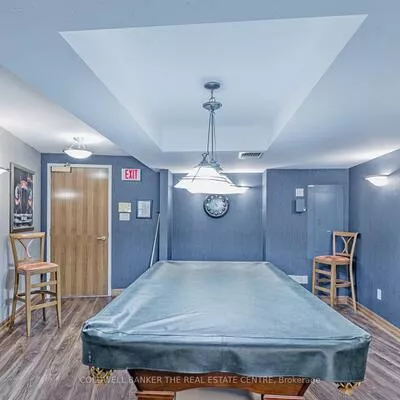 900, Bogart Mill, Gorham-College Manor, Newmarket