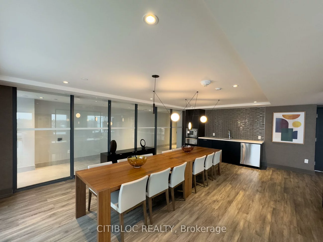 185, Deerfield, Central Newmarket, Newmarket