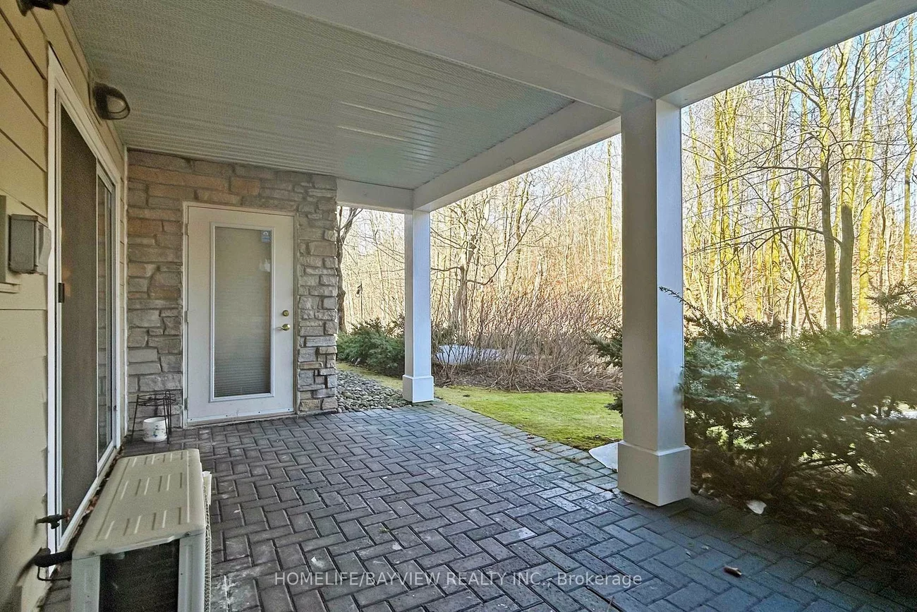 900, Bogart Mill, Gorham-College Manor, Newmarket