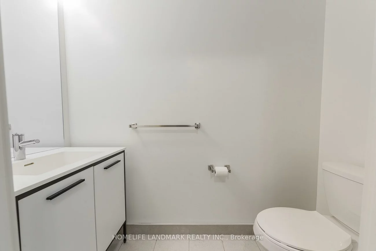185, Deerfield, Central Newmarket, Newmarket