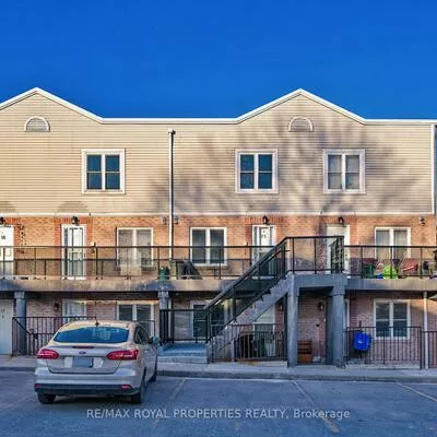 115, Main, Central Newmarket, Newmarket