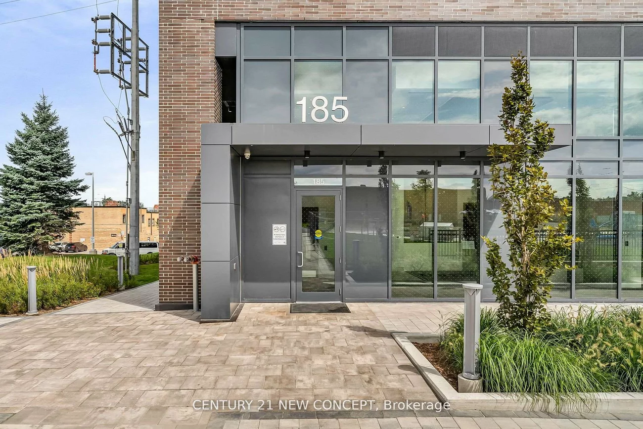 185, Deerfield, Central Newmarket, Newmarket