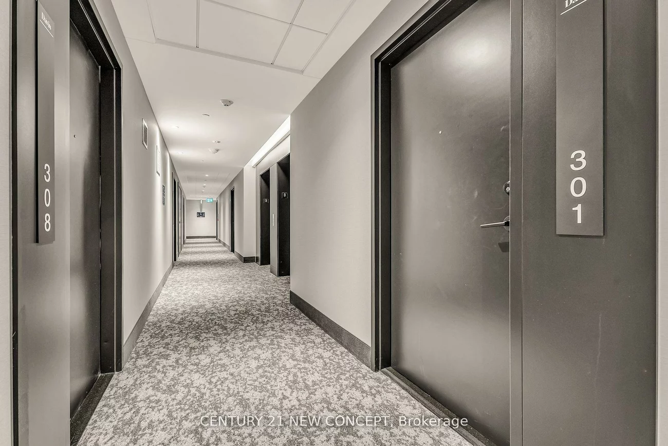 185, Deerfield, Central Newmarket, Newmarket