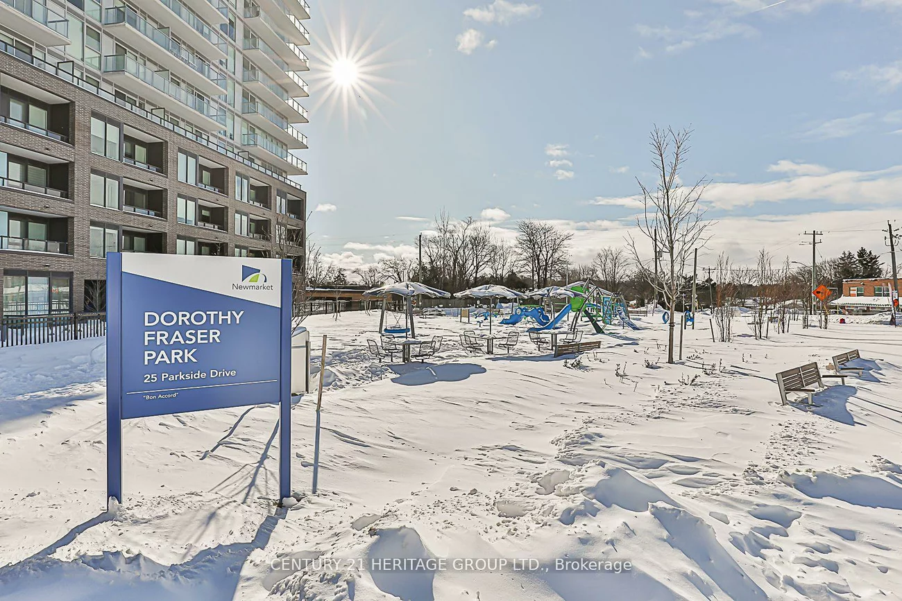 185, Deerfield, Central Newmarket, Newmarket