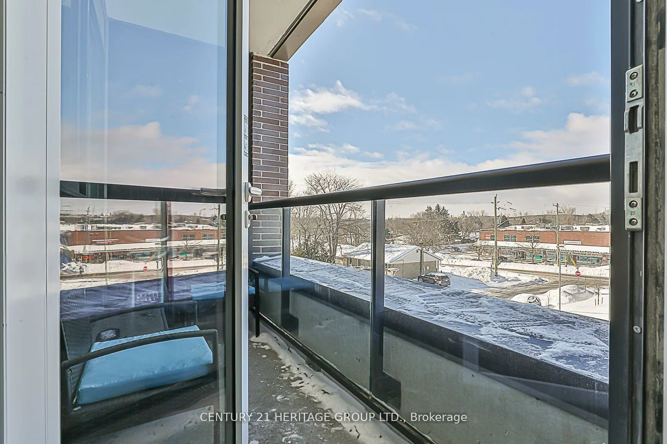 185, Deerfield, Central Newmarket, Newmarket