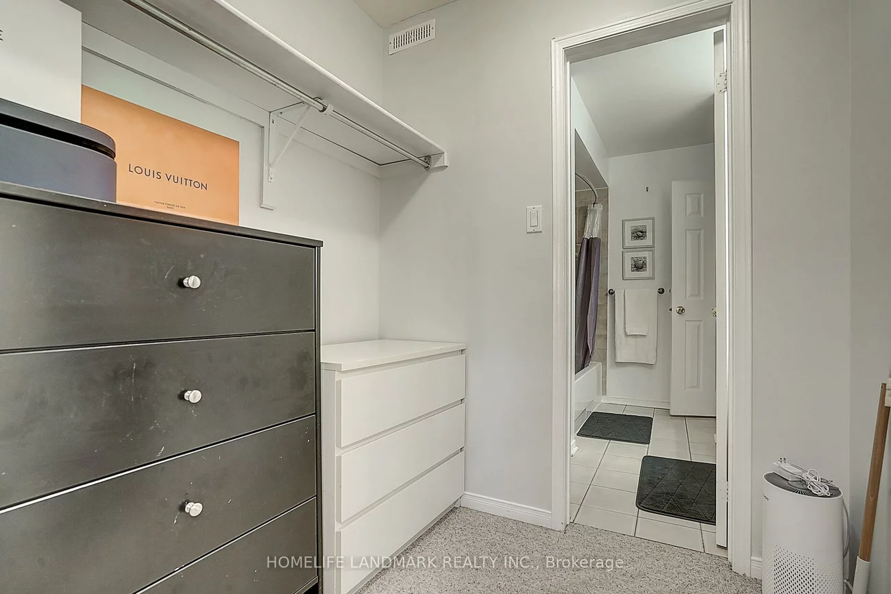 115, Main, Central Newmarket, Newmarket