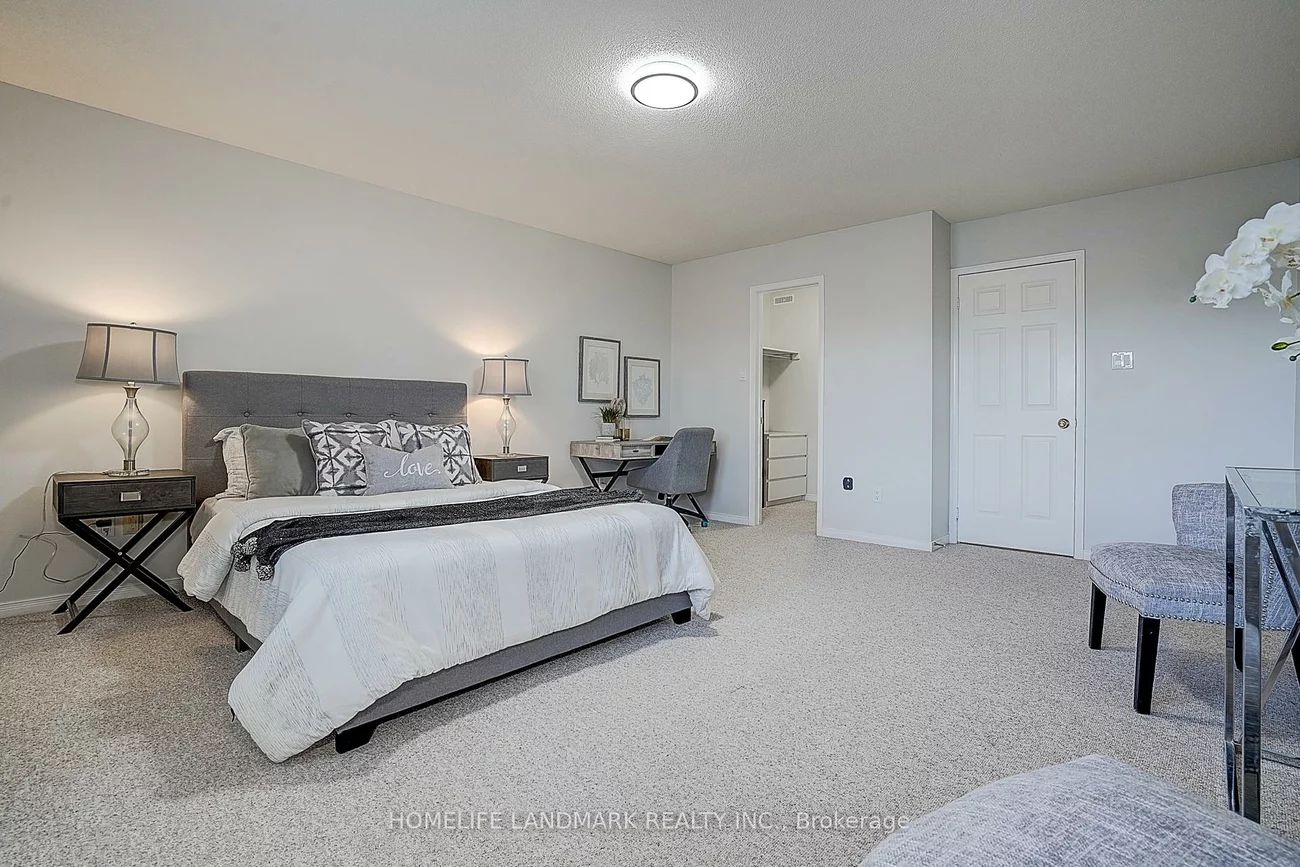 115, Main, Central Newmarket, Newmarket