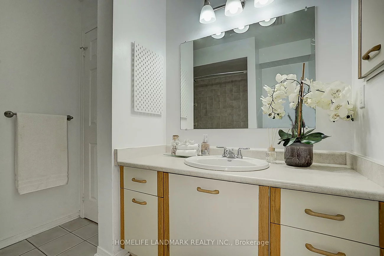 115, Main, Central Newmarket, Newmarket