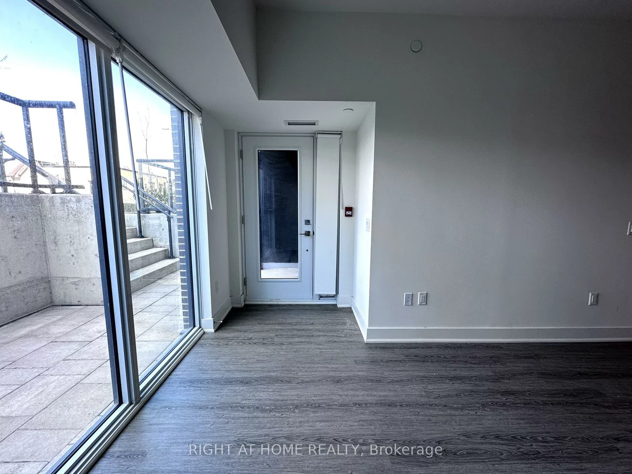 185, Deerfield, Central Newmarket, Newmarket