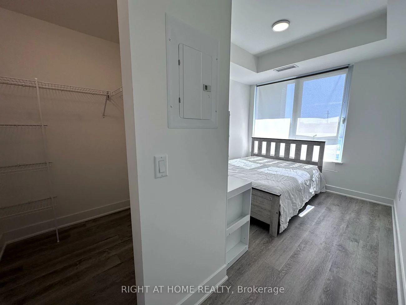 185, Deerfield, Central Newmarket, Newmarket