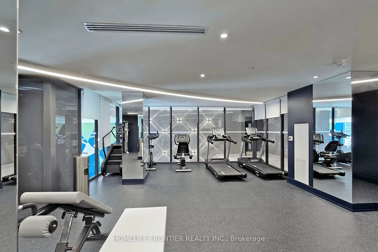 185, Deerfield, Central Newmarket, Newmarket