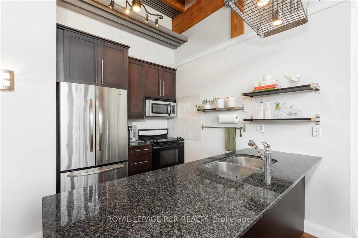 543, Timothy, Central Newmarket, Newmarket