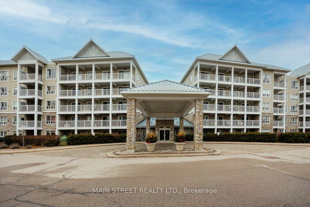 900, Bogart Mill, Gorham-College Manor, Newmarket