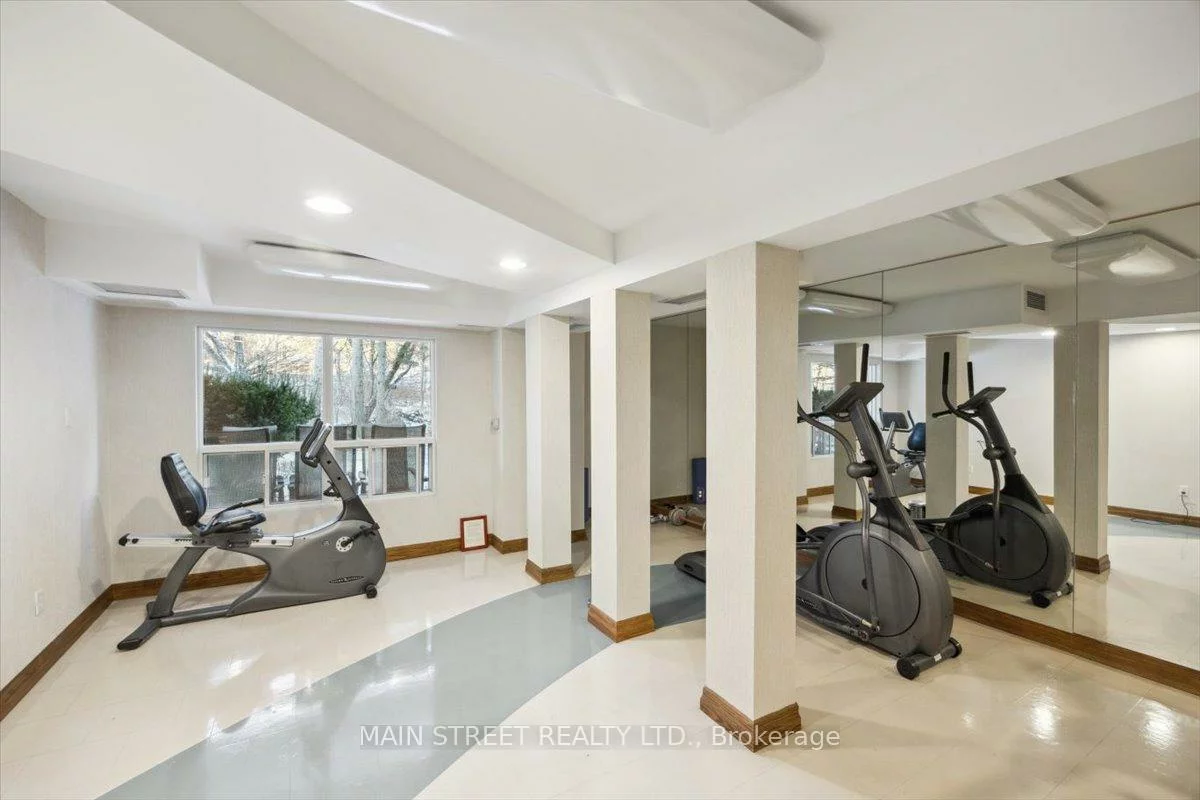 900, Bogart Mill, Gorham-College Manor, Newmarket