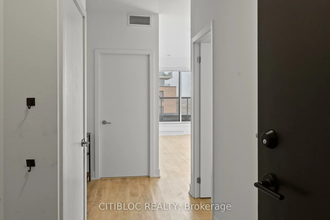 185, Deerfield, Central Newmarket, Newmarket