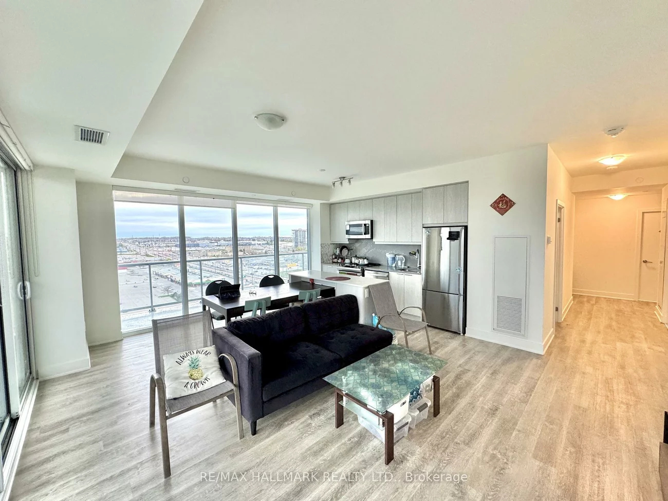185, Deerfield, Central Newmarket, Newmarket