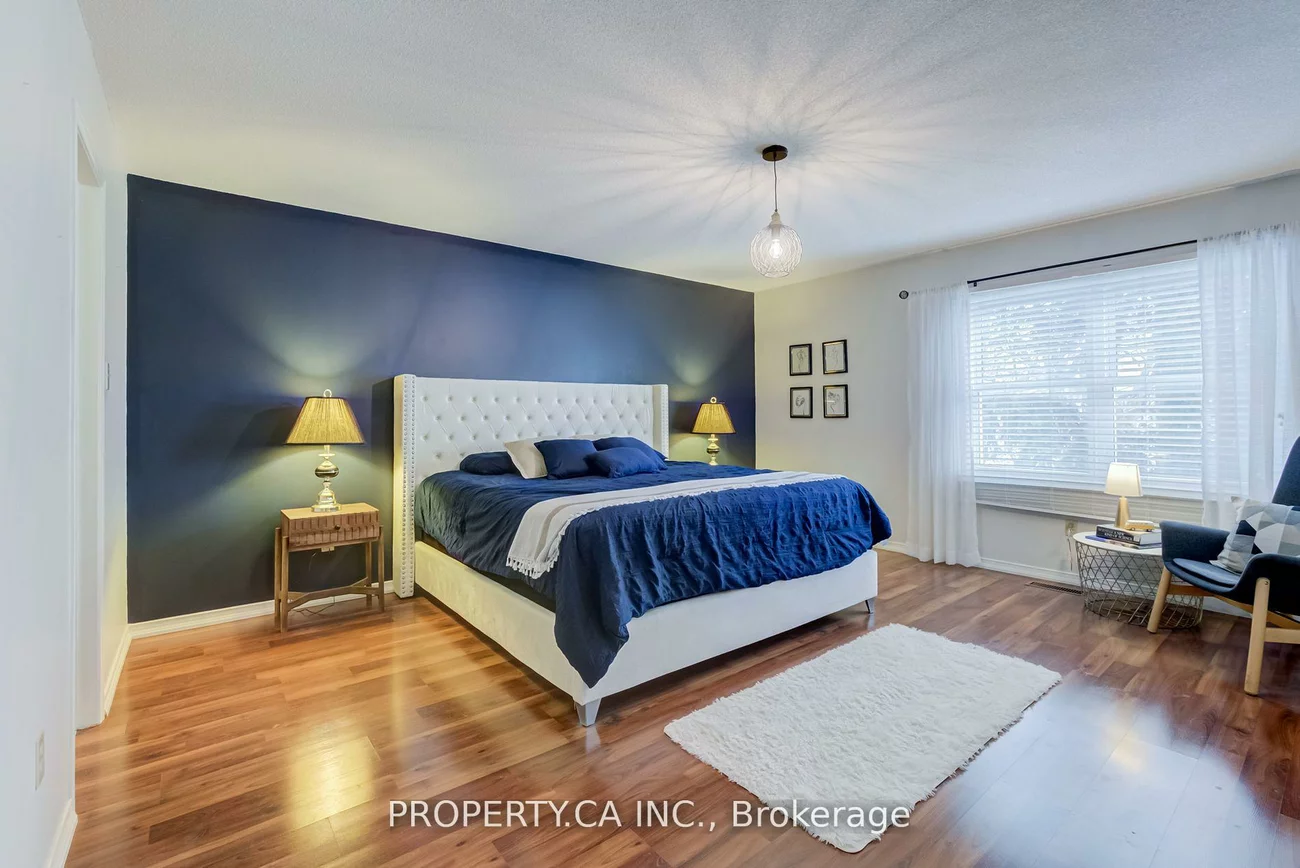 115, Main, Central Newmarket, Newmarket