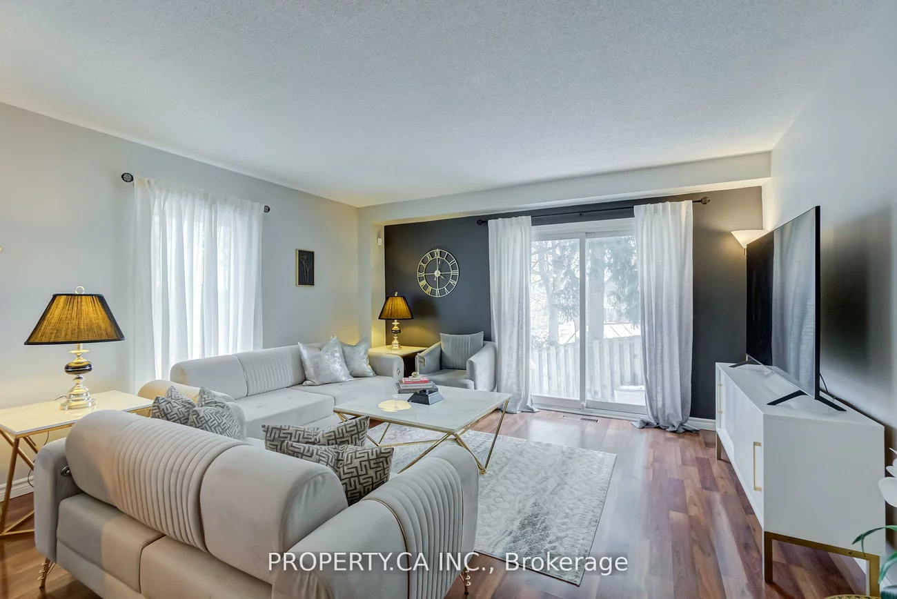 115, Main, Central Newmarket, Newmarket