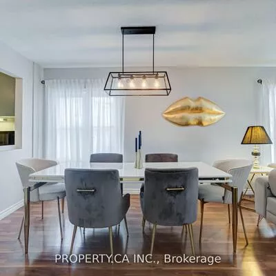 115, Main, Central Newmarket, Newmarket