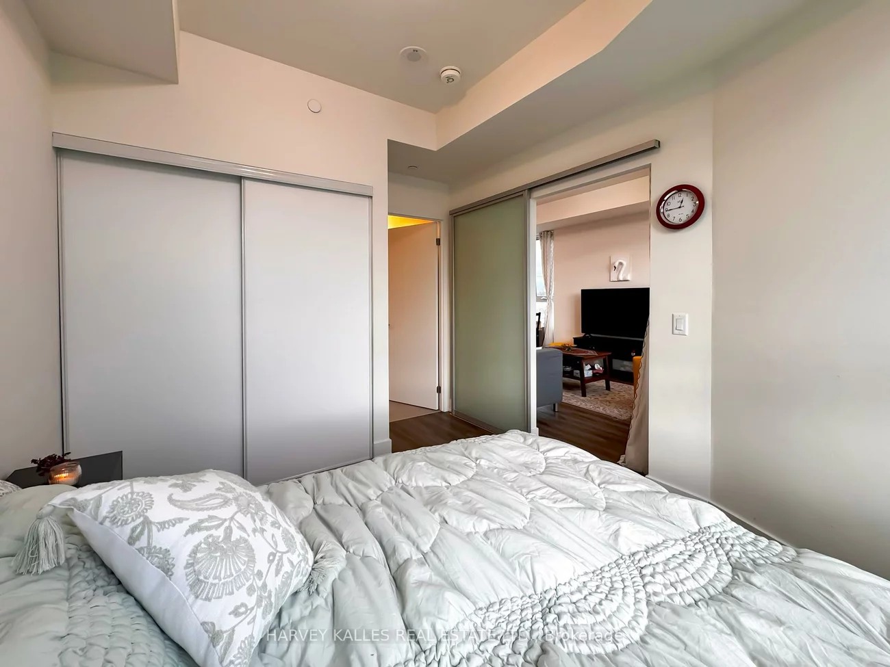185, Deerfield, Central Newmarket, Newmarket