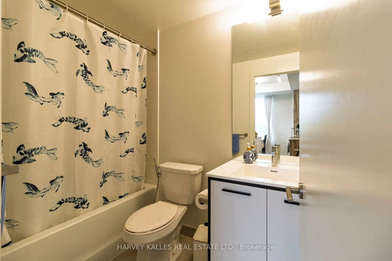 185, Deerfield, Central Newmarket, Newmarket