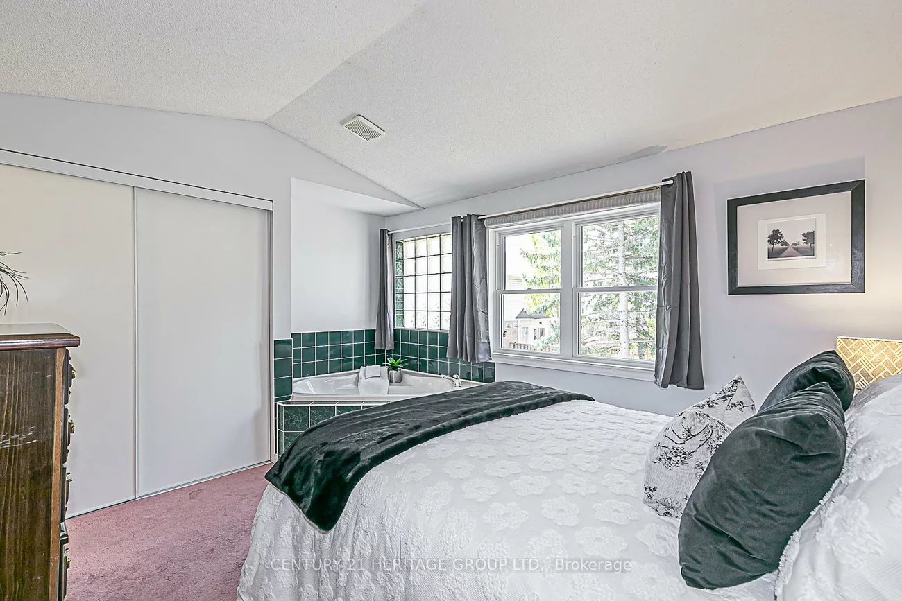 87, Brandy Lane, Central Newmarket, Newmarket