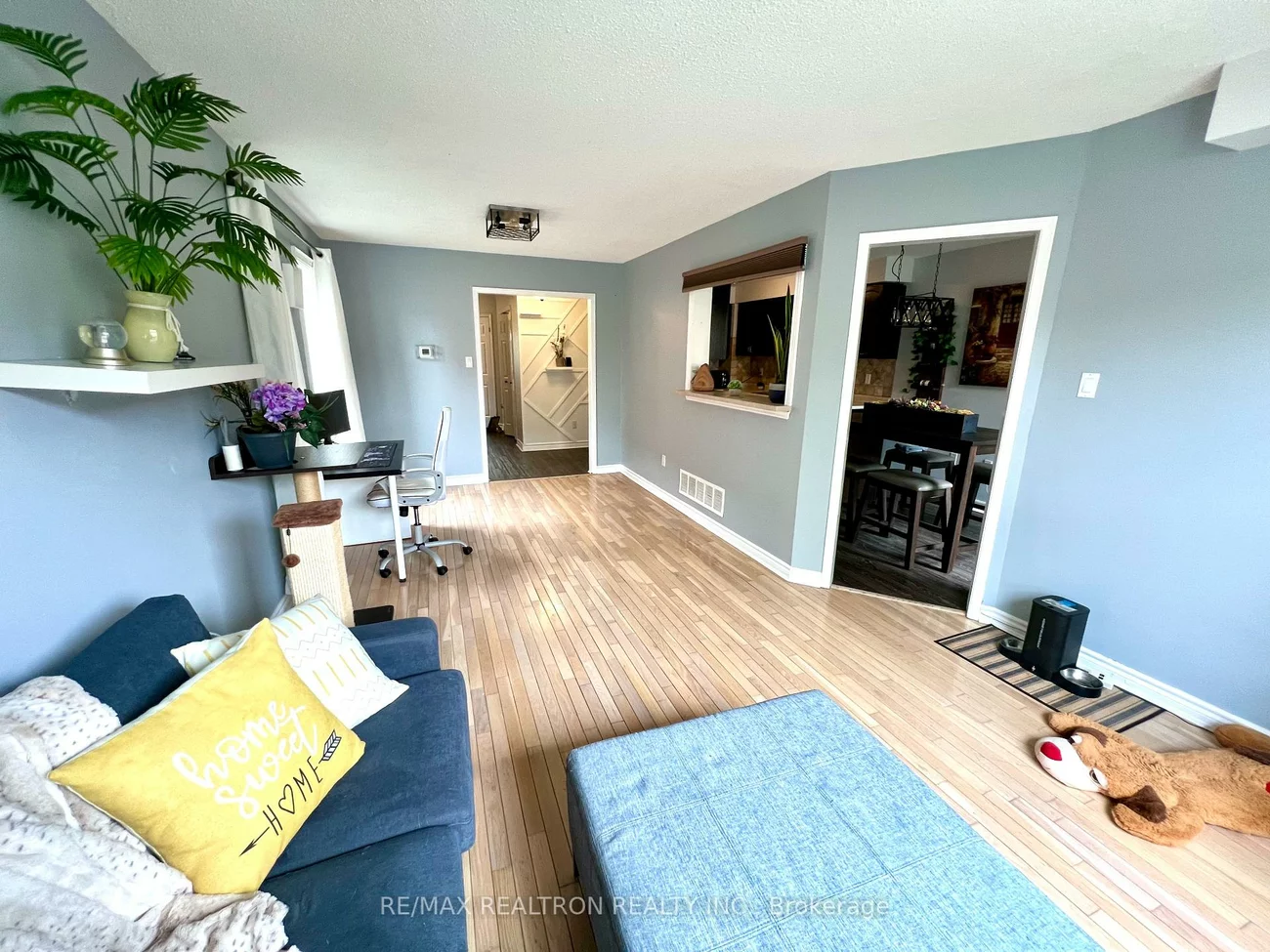 895, Caribou Valley, Armitage, Newmarket