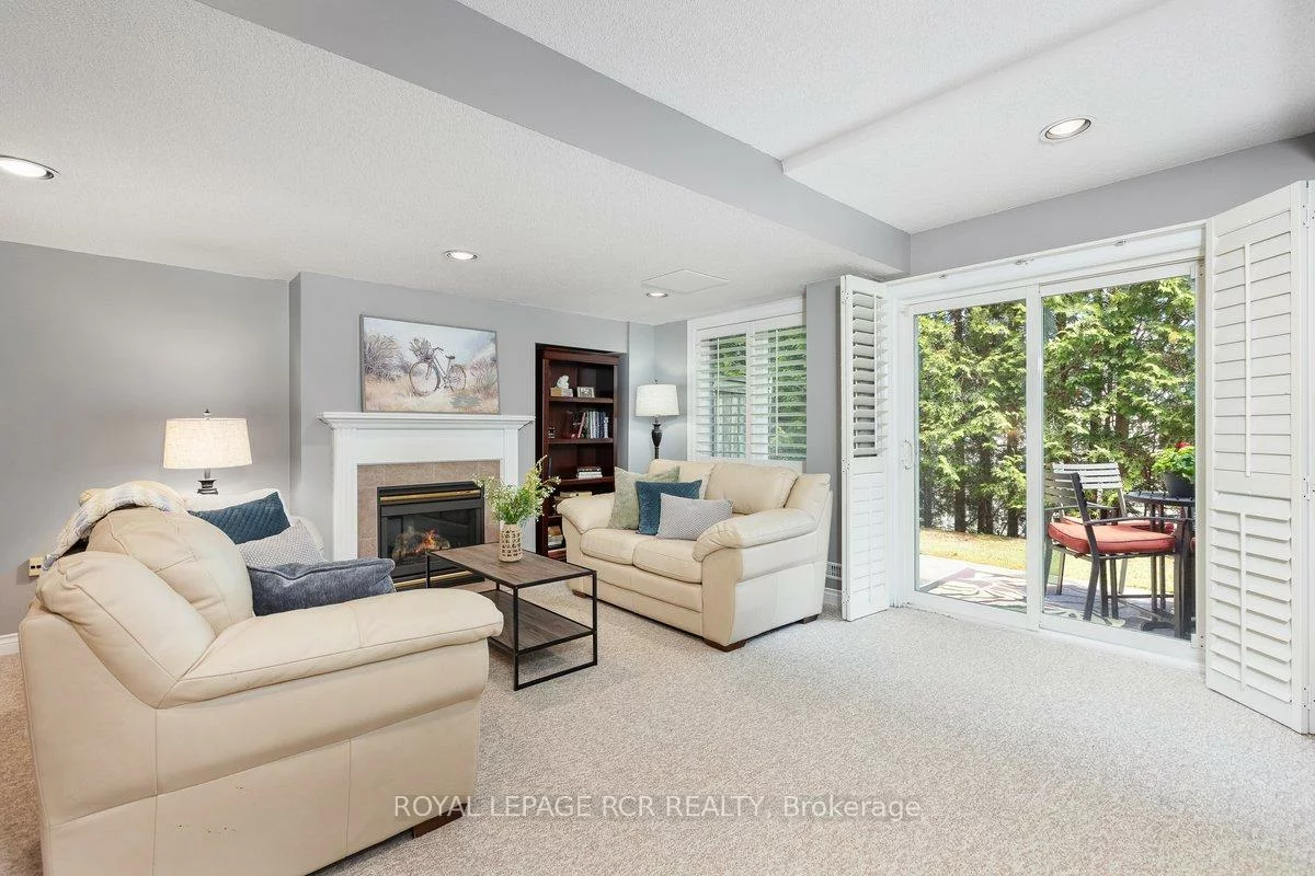 1047, On Bogart, Gorham-College Manor, Newmarket
