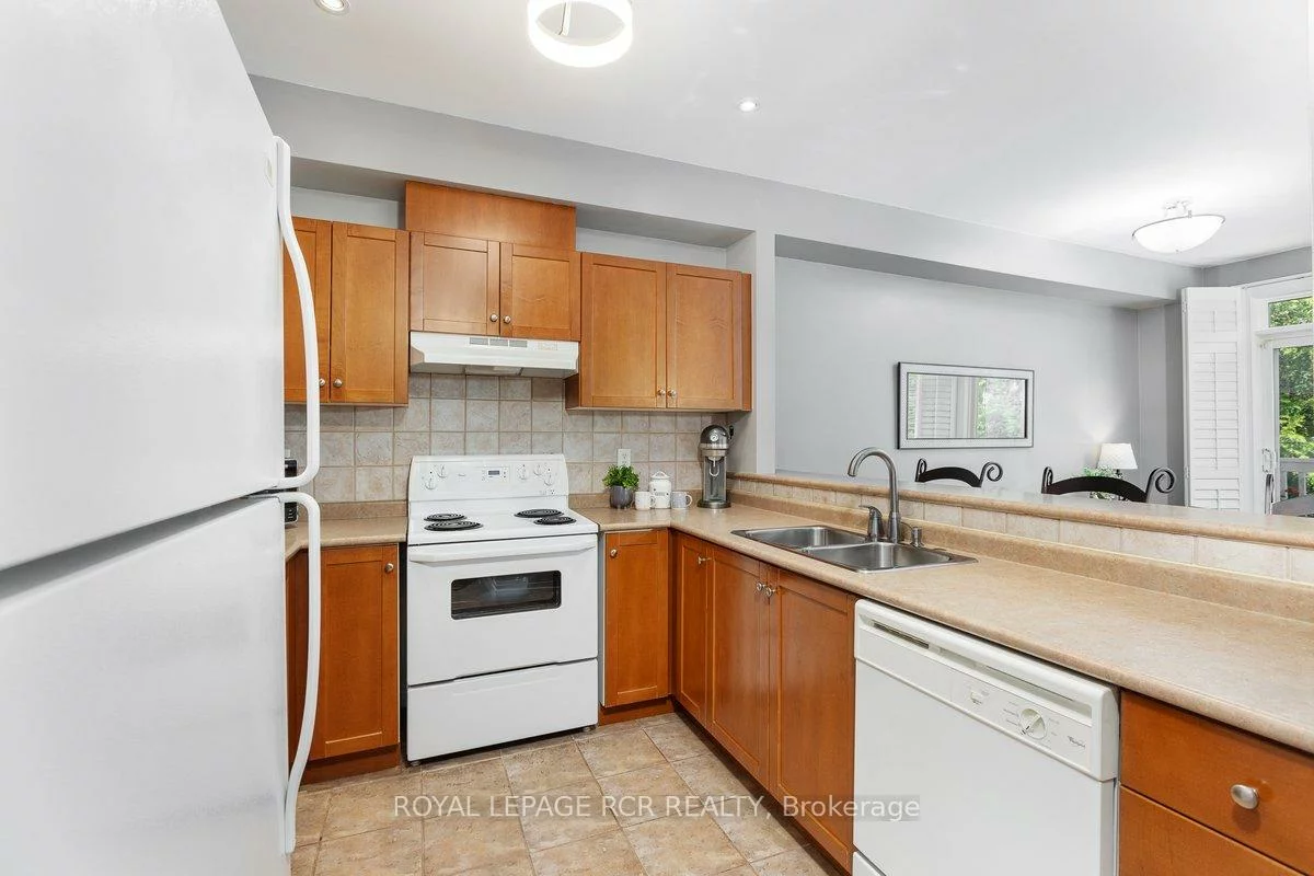 1047, On Bogart, Gorham-College Manor, Newmarket