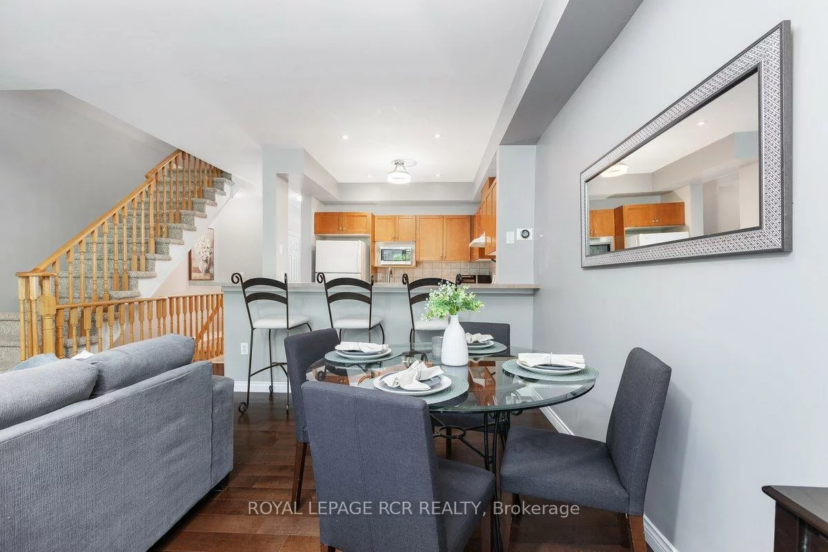 1047, On Bogart, Gorham-College Manor, Newmarket