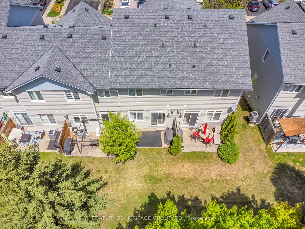 1056, On Bogart, Gorham-College Manor, Newmarket