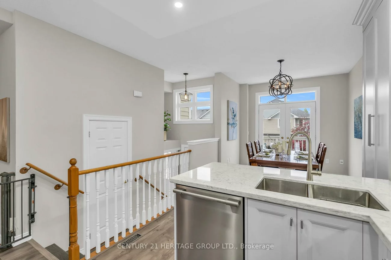 1056, On Bogart, Gorham-College Manor, Newmarket
