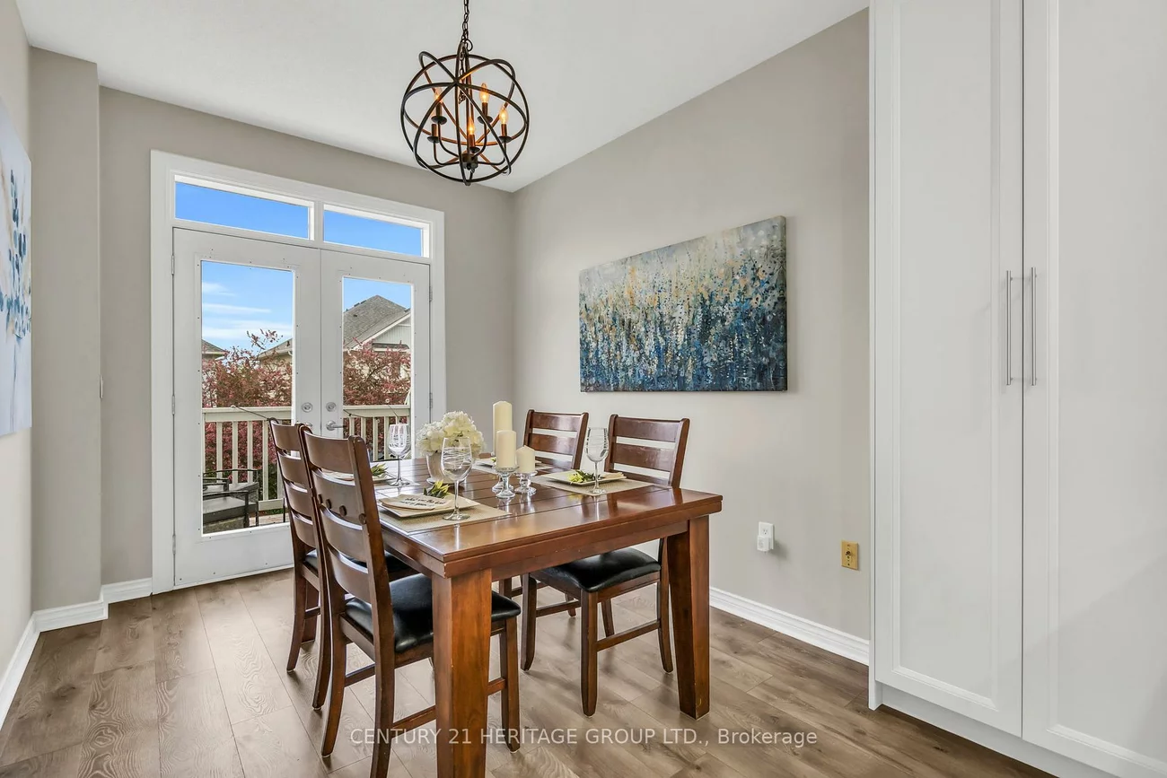 1056, On Bogart, Gorham-College Manor, Newmarket