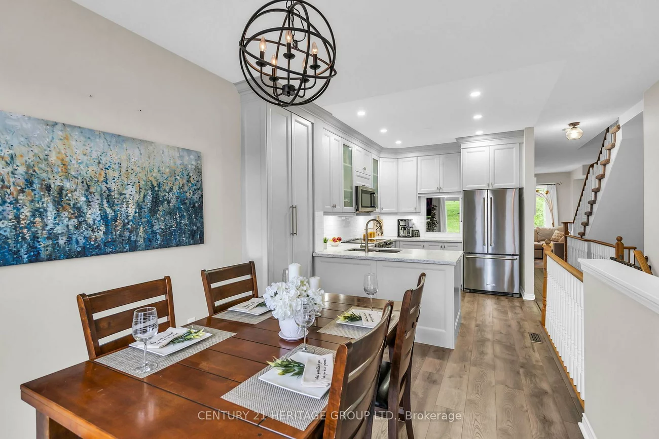 1056, On Bogart, Gorham-College Manor, Newmarket
