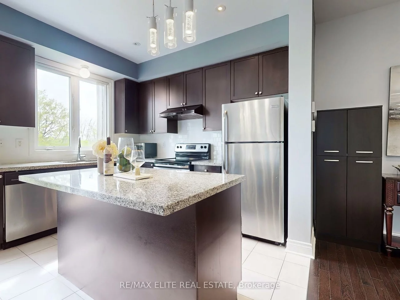 700, Wendy Culbert, Stonehaven-Wyndham, Newmarket