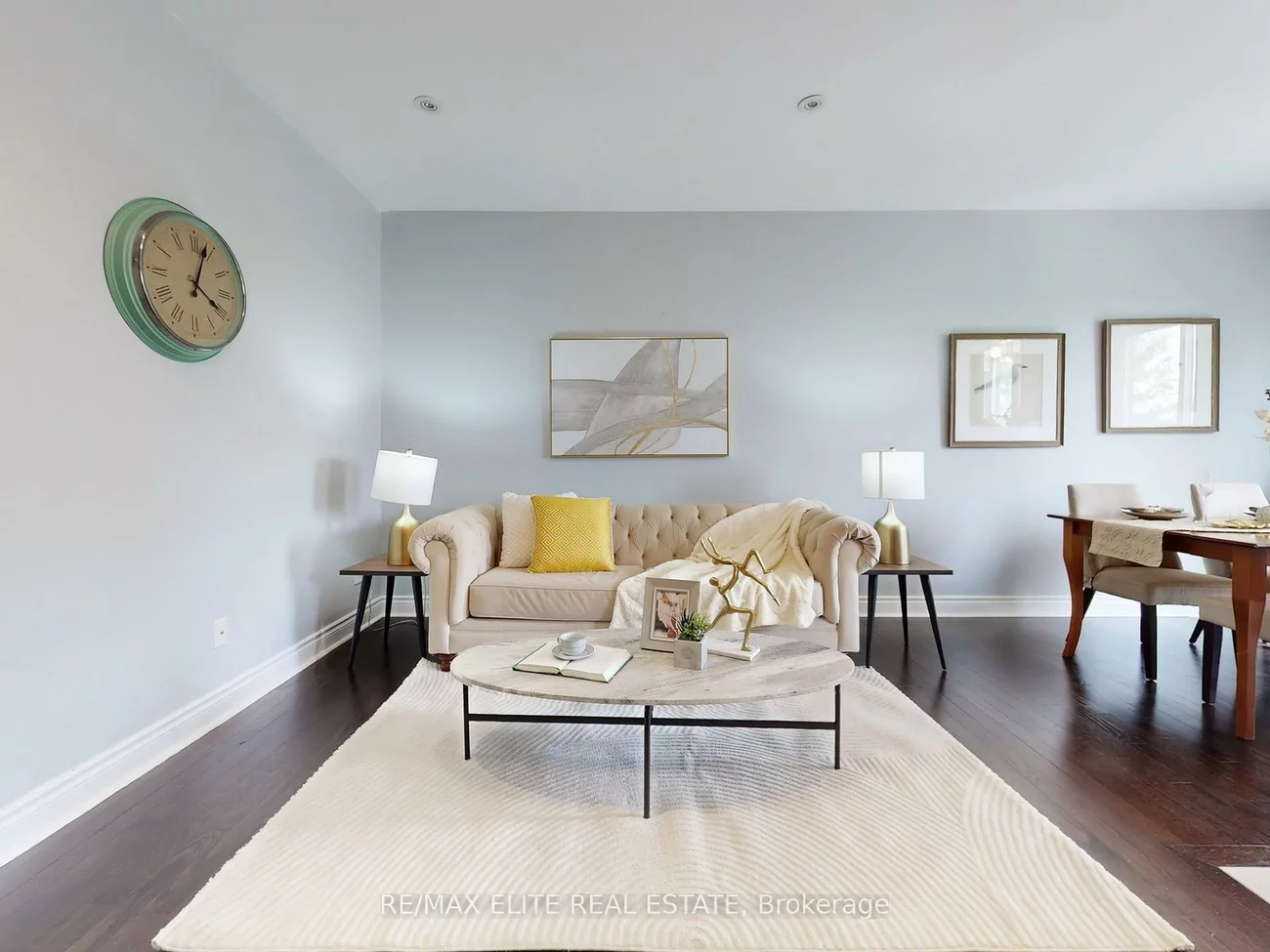 700, Wendy Culbert, Stonehaven-Wyndham, Newmarket