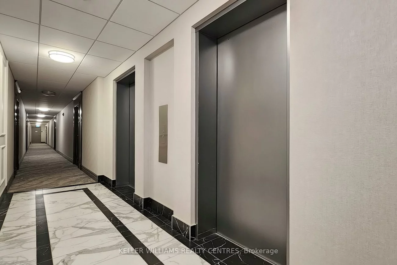 250, Davis, Central Newmarket, Newmarket