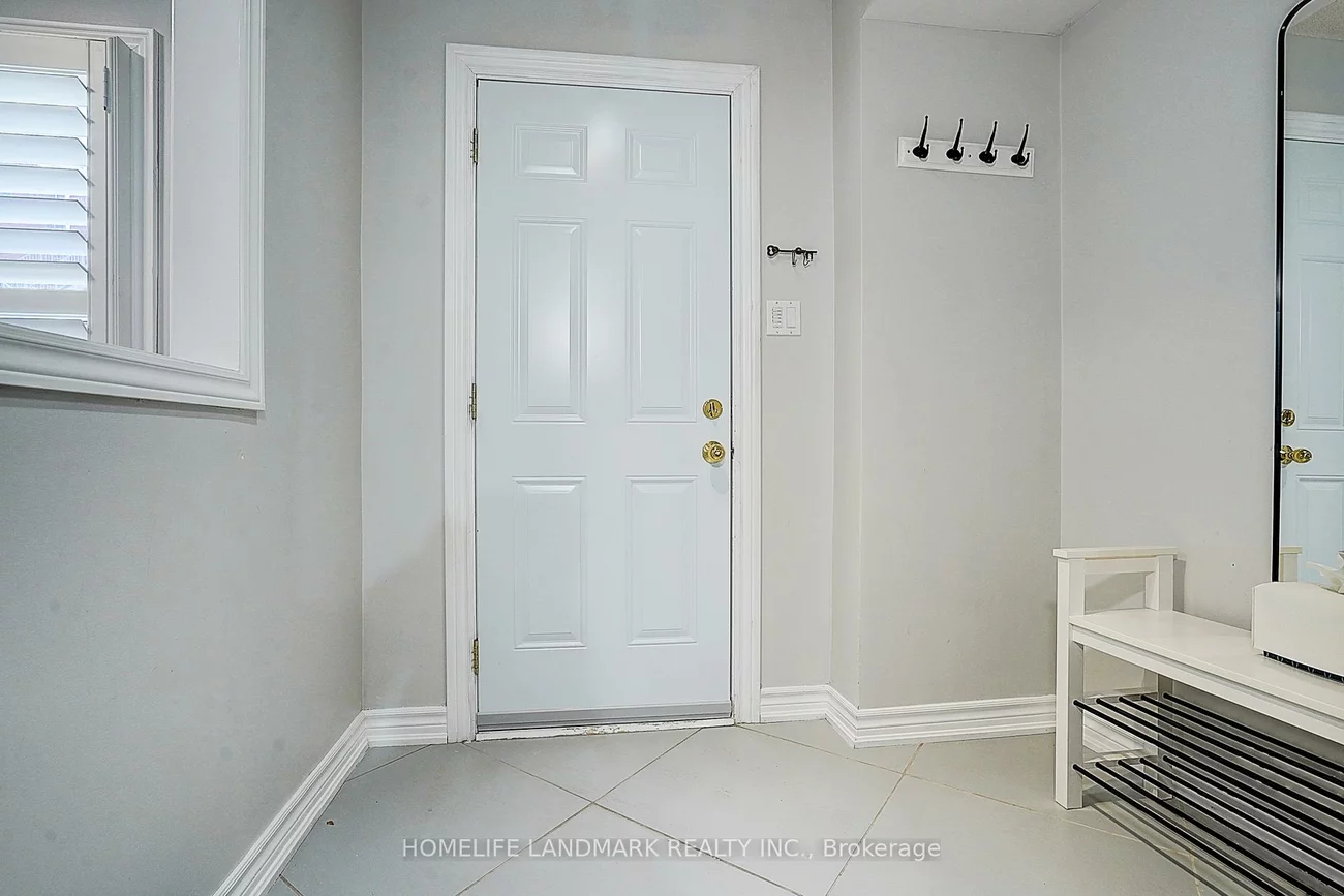 115, Main, Central Newmarket, Newmarket