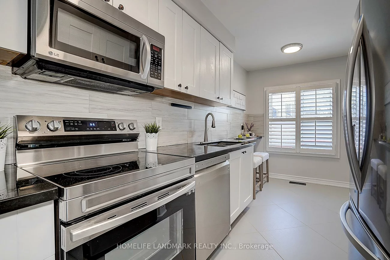 115, Main, Central Newmarket, Newmarket