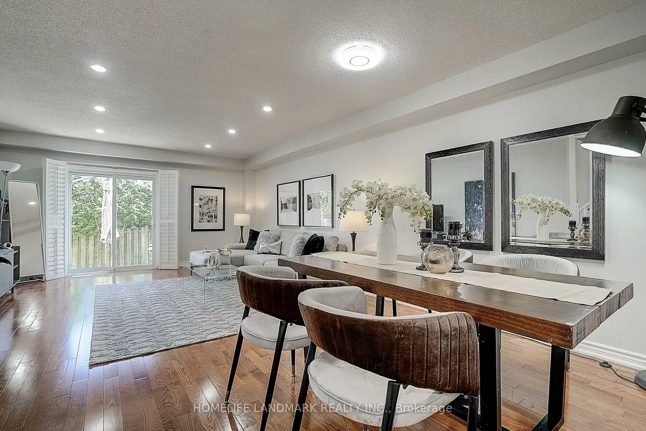 115, Main, Central Newmarket, Newmarket