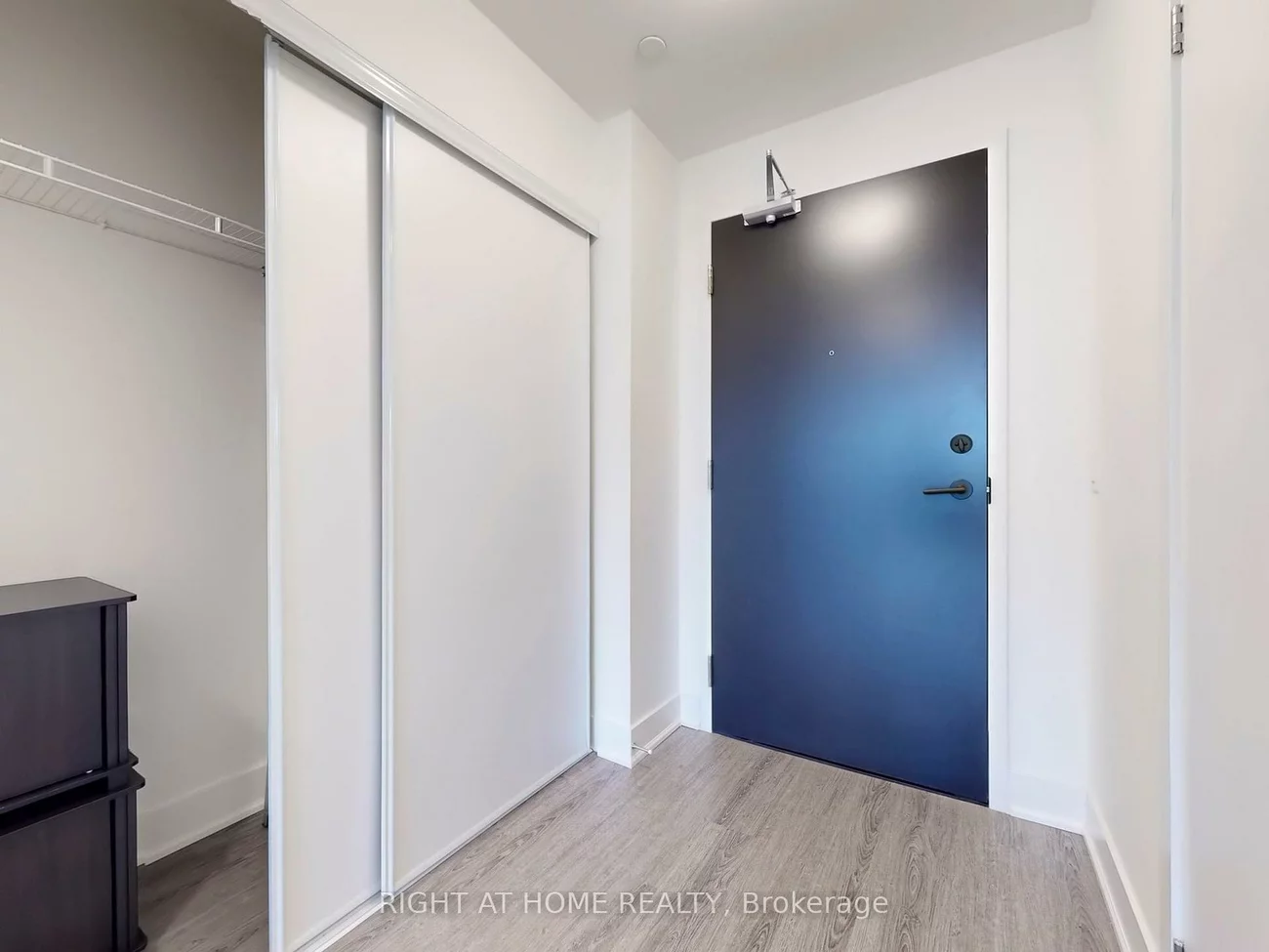 185, Deerfield, Central Newmarket, Newmarket
