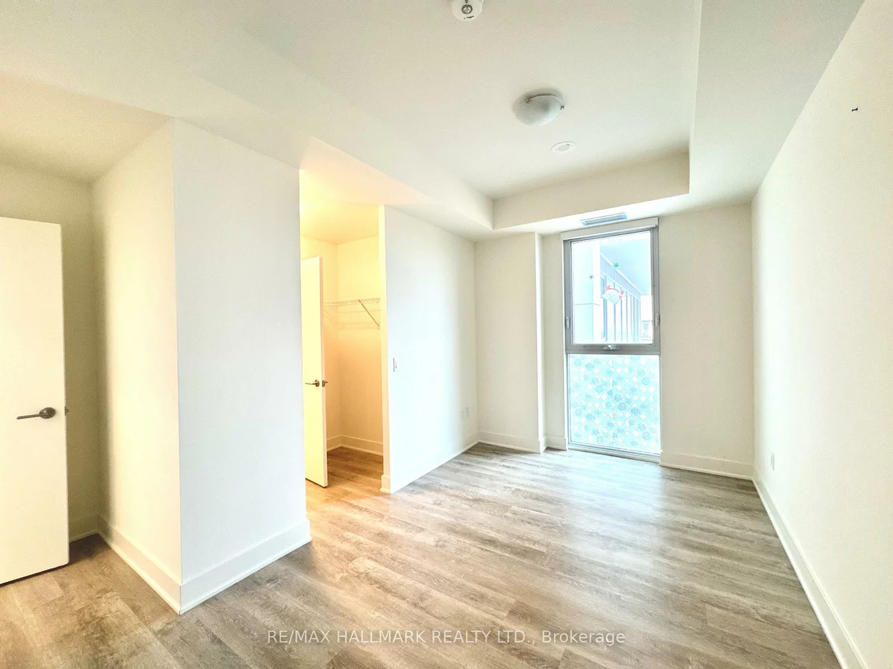 185, Deerfield, Central Newmarket, Newmarket