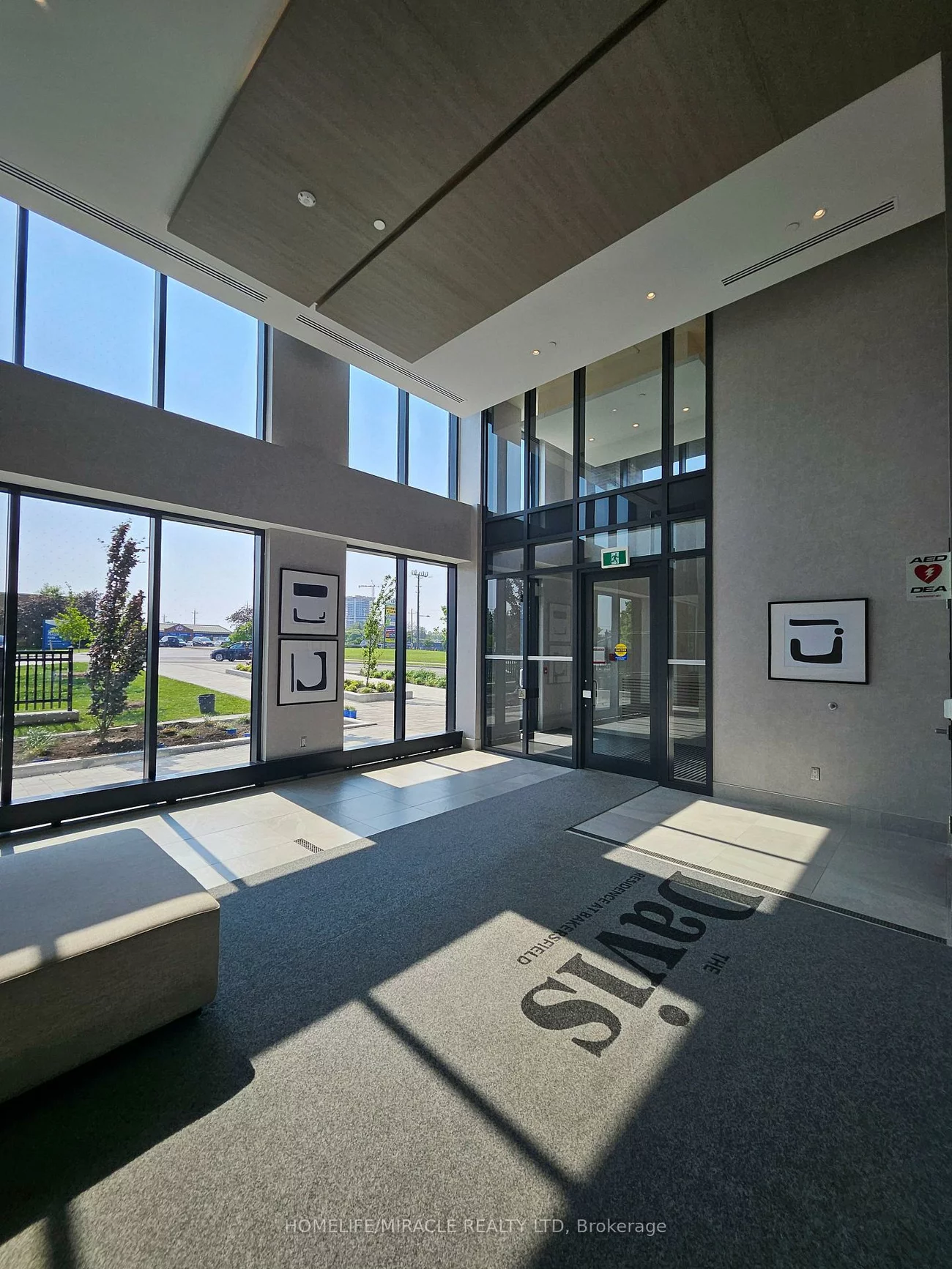 185, DEERFIELD, Central Newmarket, Newmarket