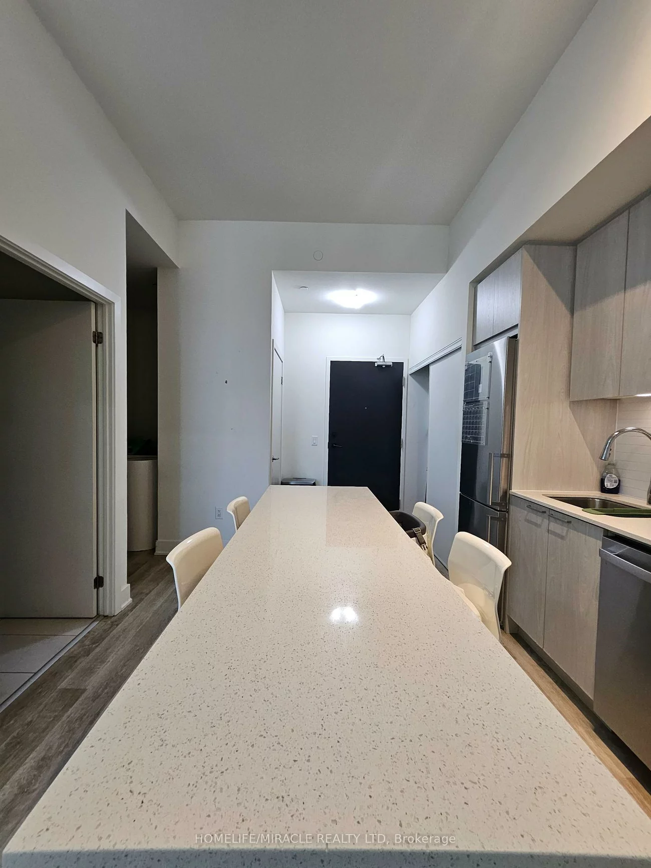 185, DEERFIELD, Central Newmarket, Newmarket