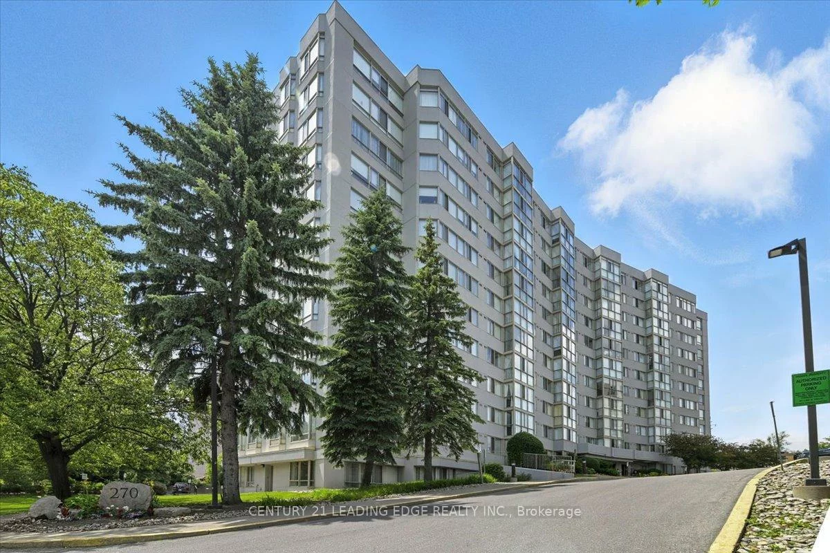 270, Davis, Central Newmarket, Newmarket