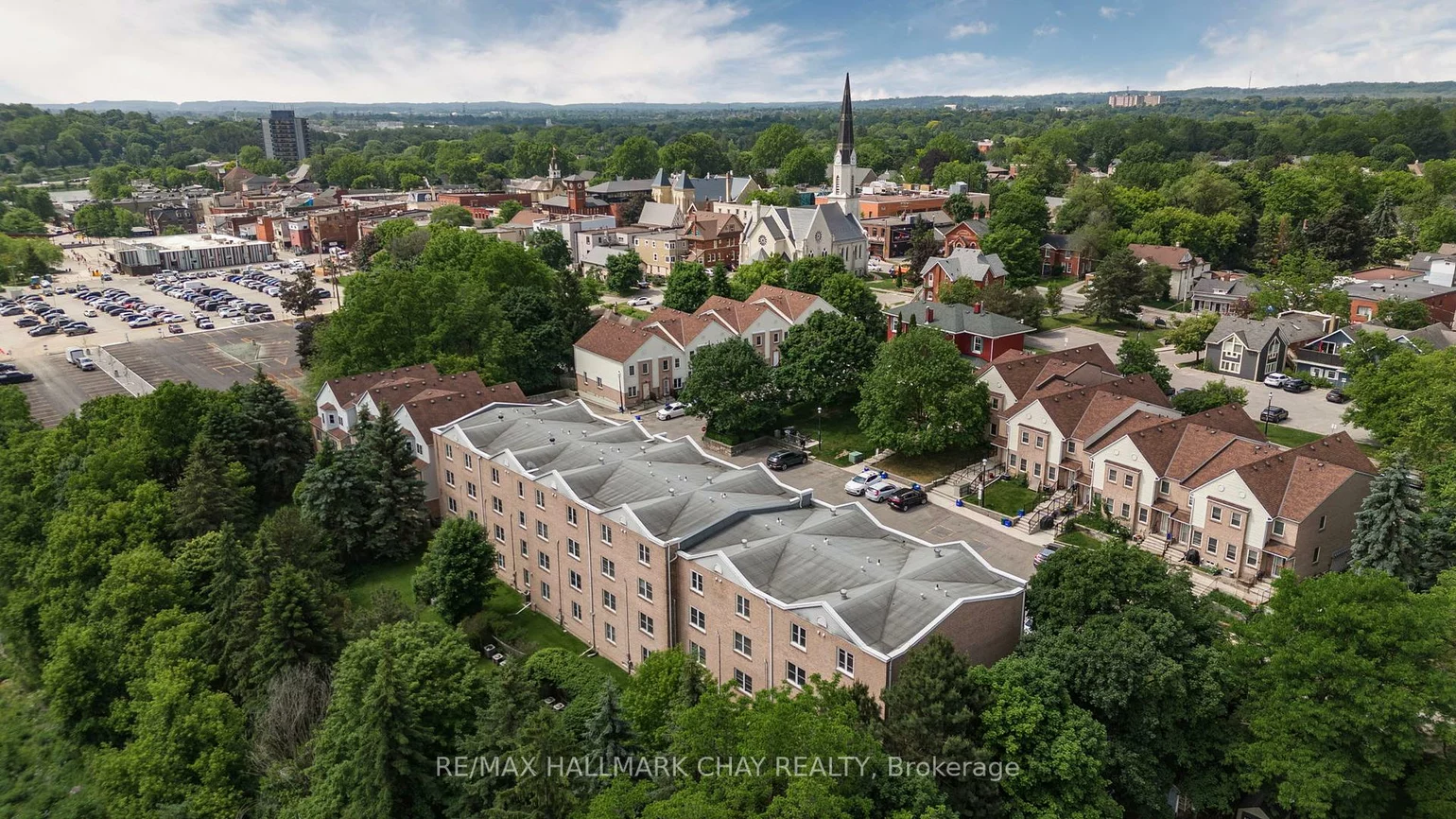 115, Main, Central Newmarket, Newmarket